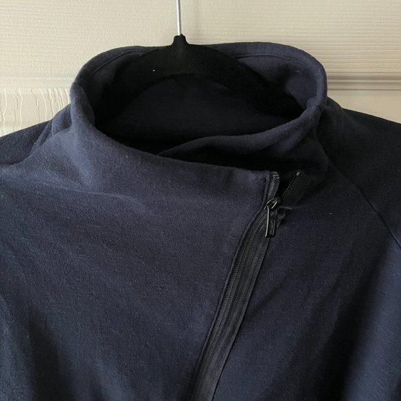 Adidas | Jacket - Picture 5 of 8